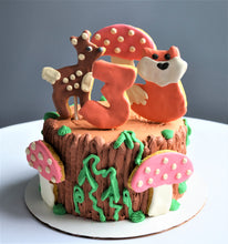 Load image into Gallery viewer, Gourmet 6 inch Enchanted Woodland Forest Cake