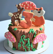 Load image into Gallery viewer, Gourmet 6 inch Enchanted Woodland Forest Cake