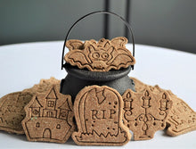 Load image into Gallery viewer, Gourmet Halloween Biscuits