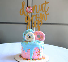 Load image into Gallery viewer, Gourmet Doggy Donut 4 Inch Cake